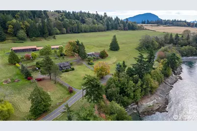 2395 W Shore Drive, Lummi Island, WA 98262 - Photo 38
