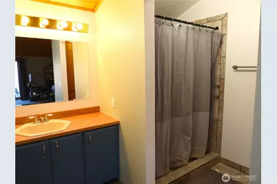 464 Highway 20, Tonasket, WA 98855 - Photo 10