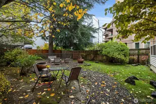 717 E Denny Way, Seattle, WA 98122 - Photo 2