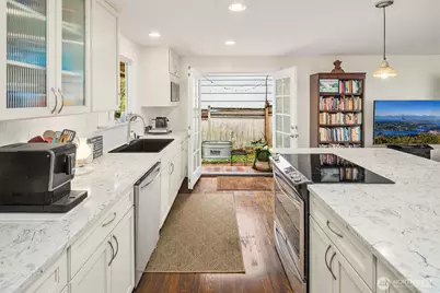 21703 97th Avenue W, Edmonds, WA 98020 - Photo 10