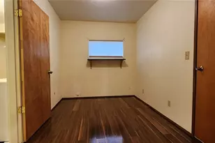 3225 Cooper Point Rd NW, Olympia, WA 98502 - Photo 32