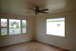 1805 W 1st St, Aberdeen, WA 98520 - Photo 8