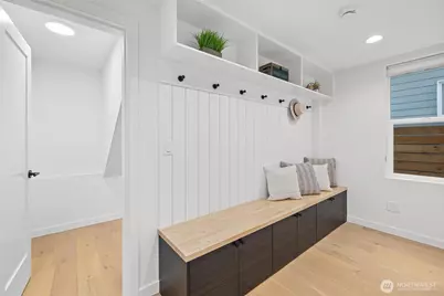12011 36th Avenue NE, Seattle, WA 98125 - Photo 20