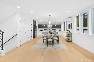 12011 36th Ave NE, Seattle, WA 98125 - Photo 4