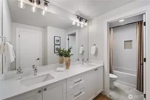 12127 NE 65th St, Kirkland, WA 98033 - Photo 32