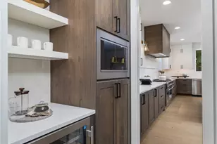 12127 NE 65th St, Kirkland, WA 98033 - Photo 14