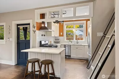 14034 2nd Avenue NW #B, Seattle, WA 98177 - Photo 4