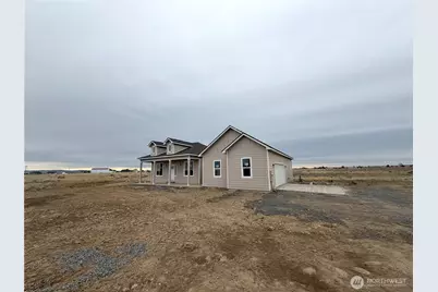 7189 NE Lake Vista Drive, Moses Lake, WA 98837 - Photo 2