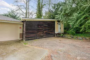3821 Shelby Rd, Lynnwood, WA 98087 - Photo 4