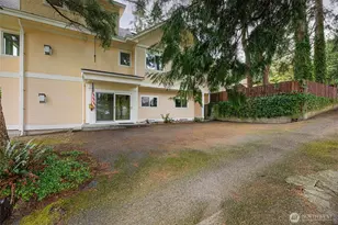 3821 Shelby Rd, Lynnwood, WA 98087 - Photo 1