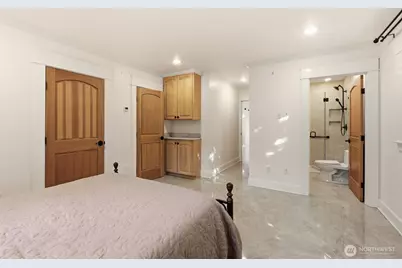 3821 Shelby Road, Lynnwood, WA 98087 - Photo 8