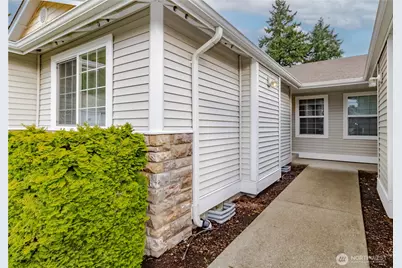 8119 117th Street Ct E, Puyallup, WA 98373 - Photo 4