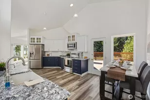 211 Basswood Dr, SilverLake, WA 98645 - Photo 10