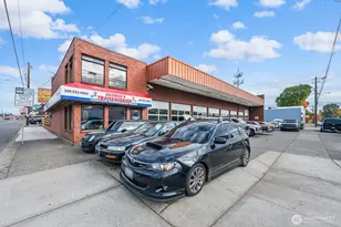 9700 Aurora Ave N, Seattle, WA 98103 - Photo 4