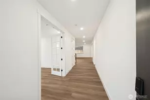 14532 203rd Ave E, Bonney Lake, WA 98391 - Photo 2