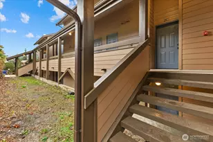 12600 57th Ave S, Seattle, WA 98178 - Photo 4