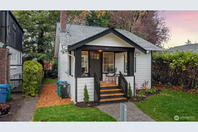 610 W Halladay Street, Seattle, WA 98119 - Photo 2