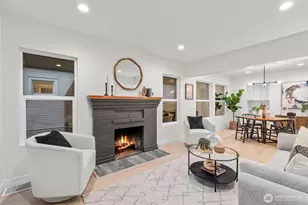 610 W Halladay St, Seattle, WA 98119 - Photo 4