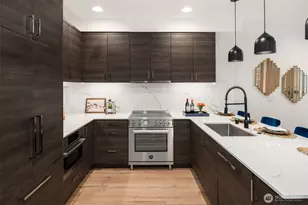 1013c 6th Ave N, Seattle, WA 98109 - Photo 14