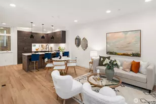 1013c 6th Ave N, Seattle, WA 98109 - Photo 10