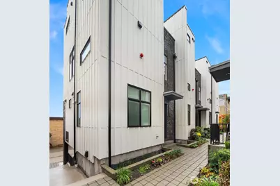 1013 C 6th Avenue N, Seattle, WA 98109 - Photo 30