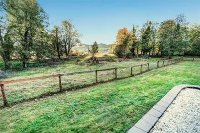 17628 252nd Avenue SE, Maple Valley, WA 98038 - Photo 32