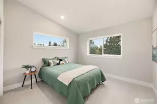 329 N 103rd St, Seattle, WA 98133 - Photo 18