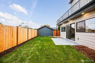 329 N 103rd St, Seattle, WA 98133 - Photo 36