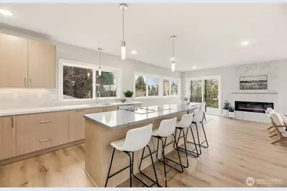 329 N 103rd Street, Seattle, WA 98133 - Photo 6