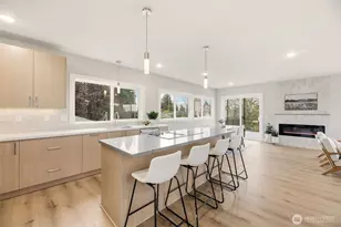 329 N 103rd St, Seattle, WA 98133 - Photo 6