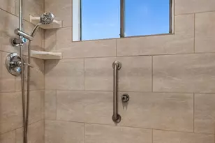 9764 Rainier Ave S, Seattle, WA 98118 - Photo 20