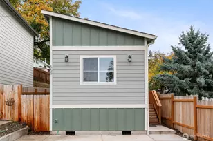 569 N 3rd, Kalama, WA 98625 - Photo 4