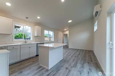 569 N 3rd, Kalama, WA 98625 - Photo 14