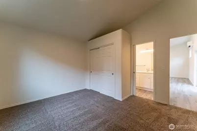 569 N 3rd, Kalama, WA 98625 - Photo 12