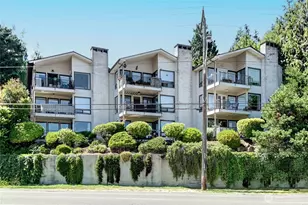 2636 22nd Ave W, Seattle, WA 98199 - Photo 2