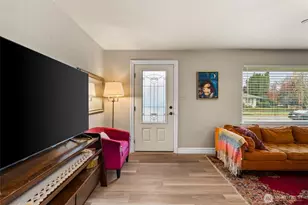 809 K St, Centralia, WA 98531 - Photo 6