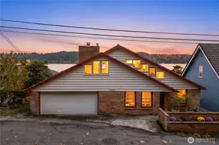 14026 Riviera Pl NE, Seattle, WA 98125 - Photo 8