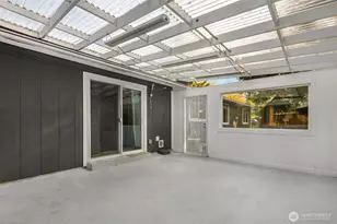 14220 57th Dr SE, Everett, WA 98208 - Photo 18