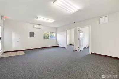 225 N Walnut Street, Burlington, WA 98233 - Photo 30