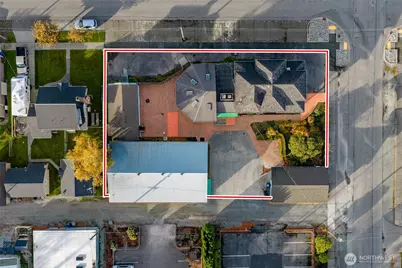 225 N Walnut Street, Burlington, WA 98233 - Photo 32