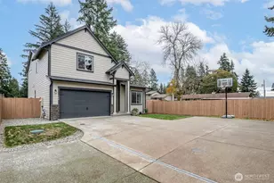 140 191st St Ct E, Spanaway, WA 98387 - Photo 2