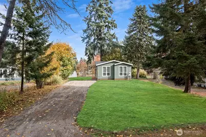 8918 Mulberry Court SE, Yelm, WA 98597 - Photo 2