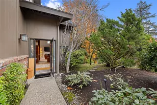 118 168th Ave NE, Bellevue, WA 98008 - Photo 4