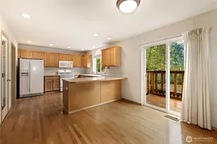 6323 119th St E, Puyallup, WA 98373 - Photo 8