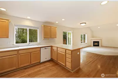 6323 119th Street E, Puyallup, WA 98373 - Photo 10