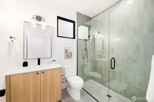 6816 128th Ave NE, Kirkland, WA 98033 - Photo 16