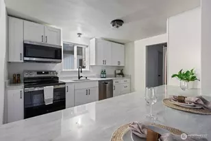 4211 Green Cove St NW, Olympia, WA 98502 - Photo 6