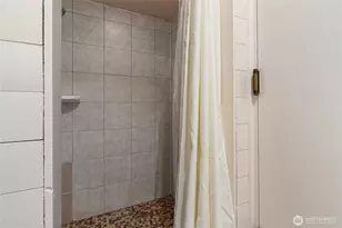 7704 Birch Bay Dr, Blaine, WA 98030 - Photo 22