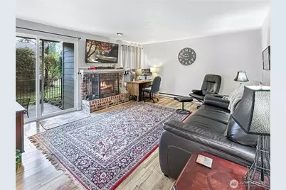 820 Cady Road #E102, Everett, WA 98203 - Photo 1