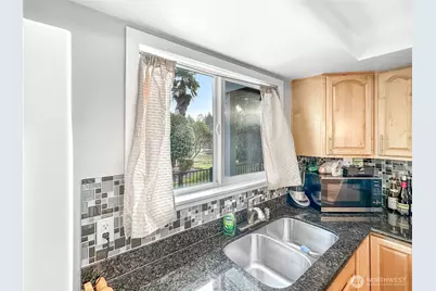 820 Cady Road #E102, Everett, WA 98203 - Photo 26